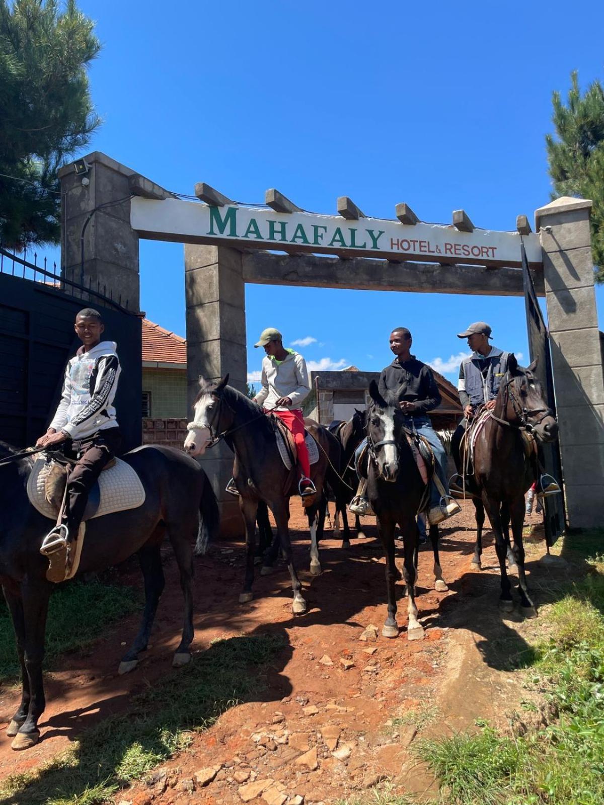 Mahafaly Hotel & Resort Antsirabe Eksteriør billede