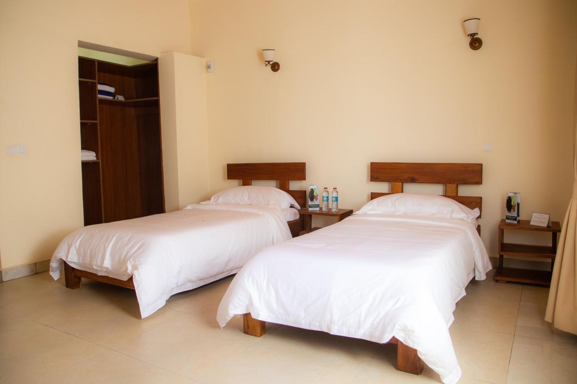 Mahafaly Hotel & Resort Antsirabe Eksteriør billede